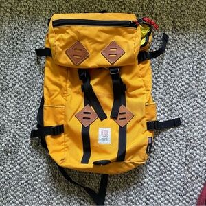 Topo designs yellow pack